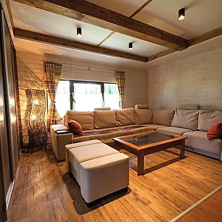 Sosna Lodge *
